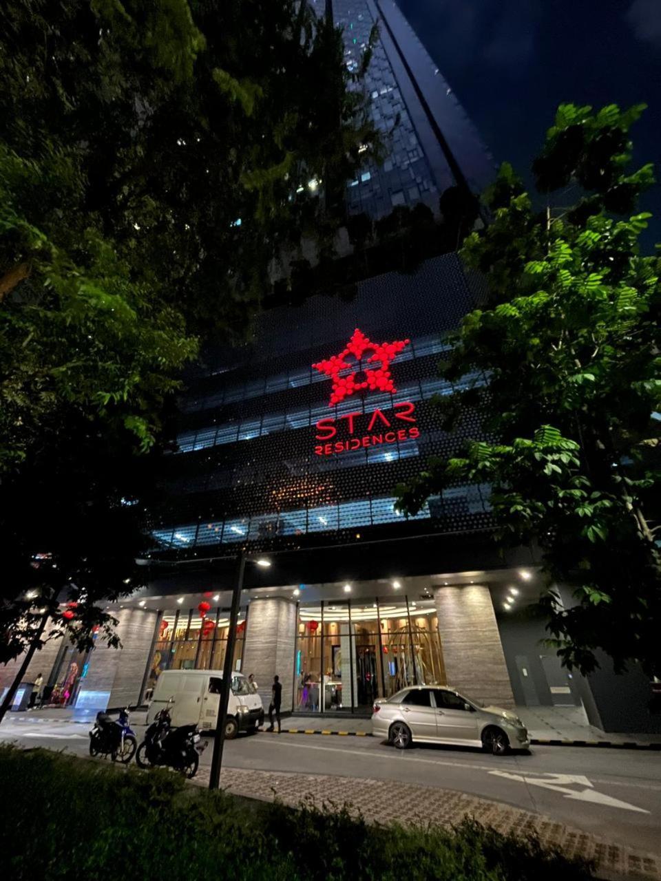 Star Sky Pool Klcc *