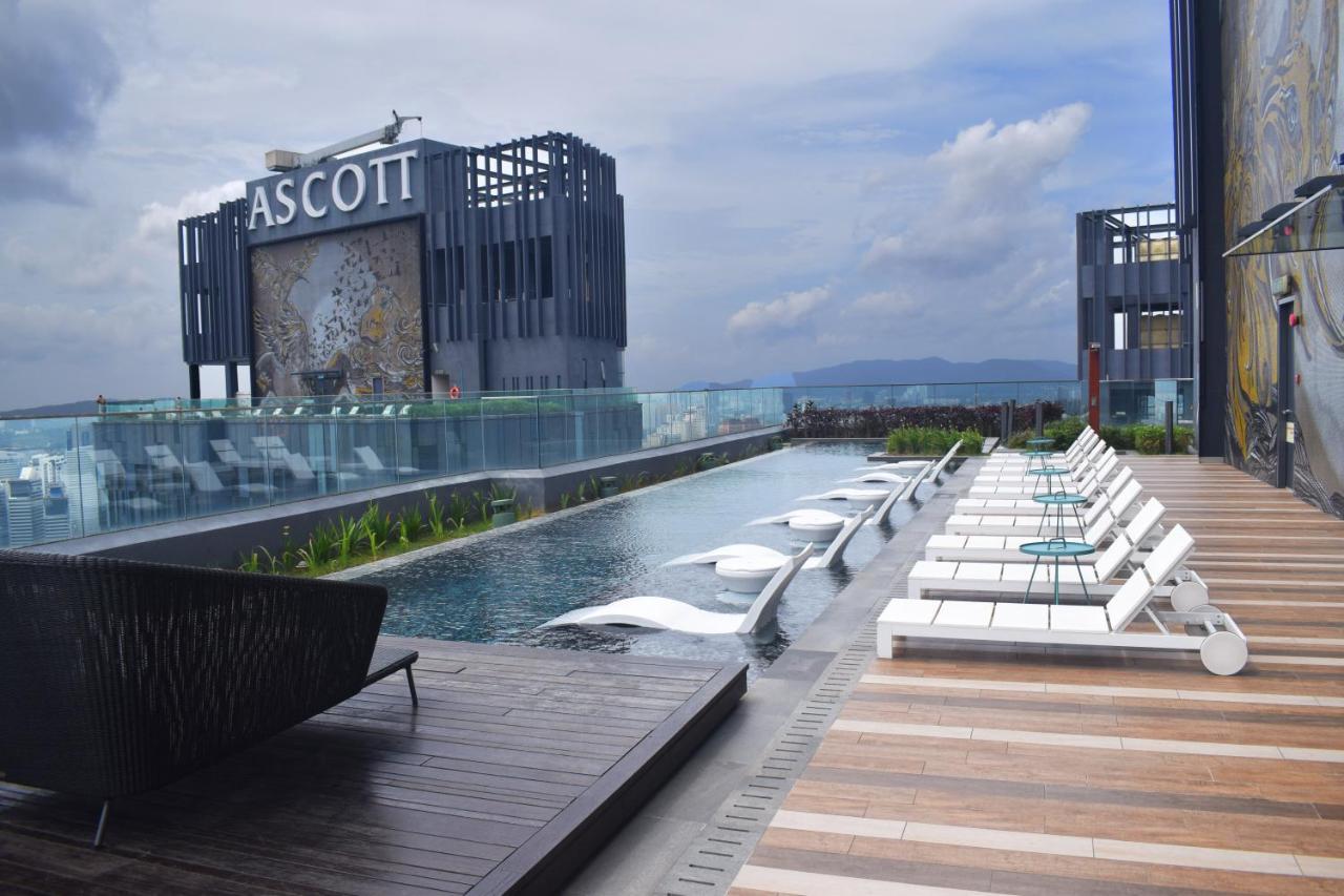 Star Sky Pool Klcc *