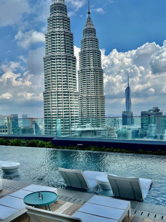 Star Sky Pool Klcc *